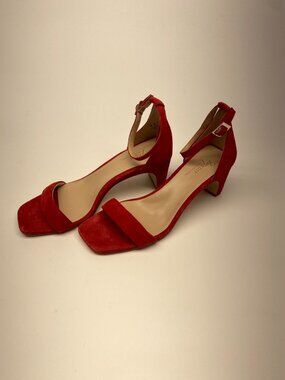 27 EDIT NATURALIZER Iriss Ankle Strap Sandal In Crimson Red Suede sz 9
